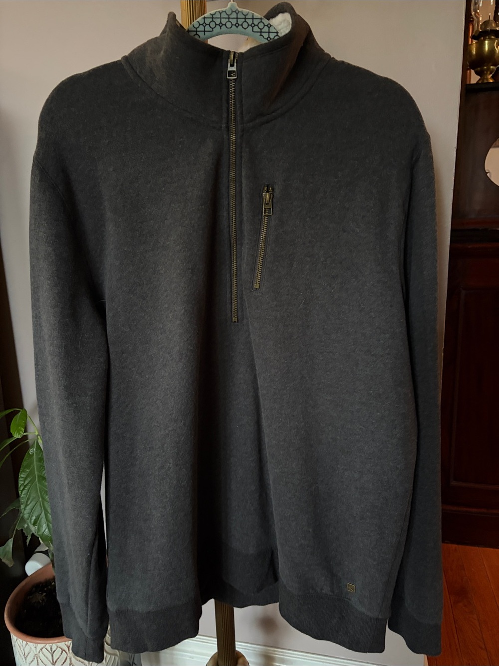 Kolby 🇨🇦 Men's Charcoal Fleece-Lined Half-Zip Sweater